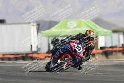 media/Oct-30-2025-Racers Edge (Thu) [[dabbdaf680]]/2-A Group/Session 2 (Turn 16)/